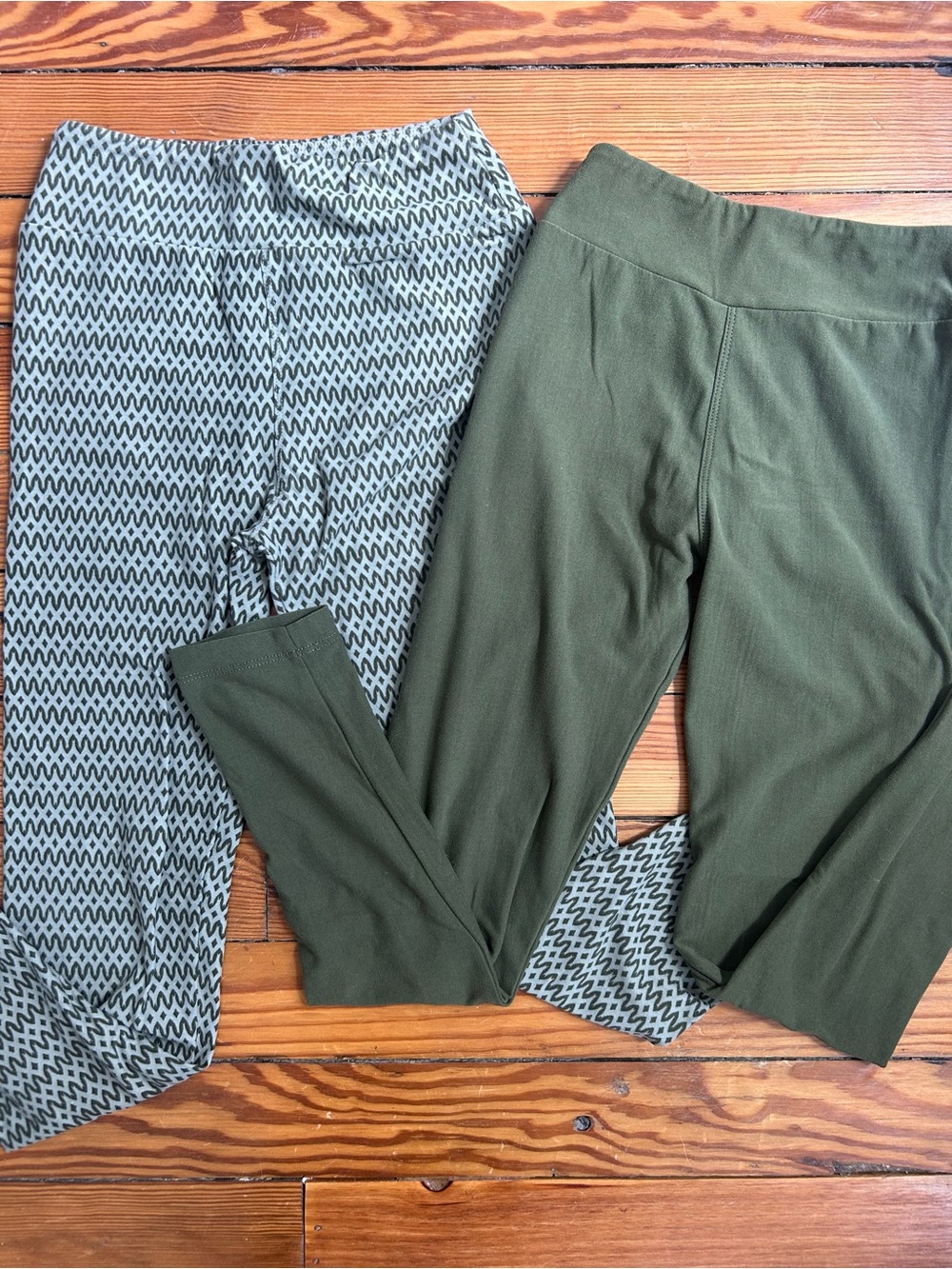 2 FOR DEAL! Green Knit Ponte and olive green LulaRoe tween Pull-On Pants